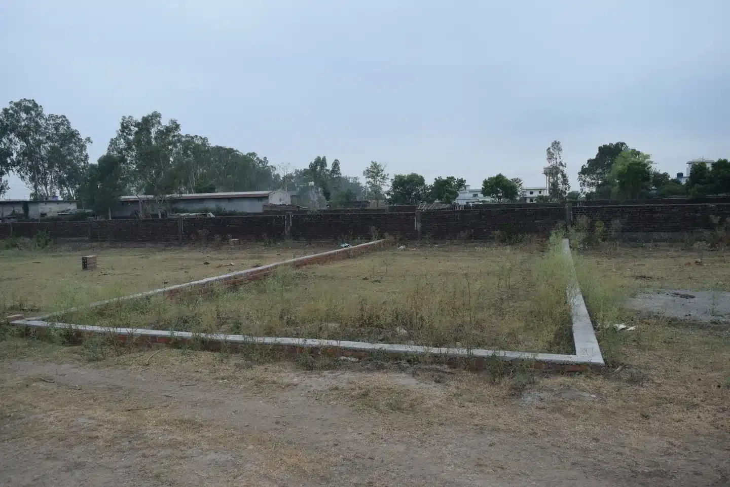 Plot available at Kamluaganja Main Road – HCITY002