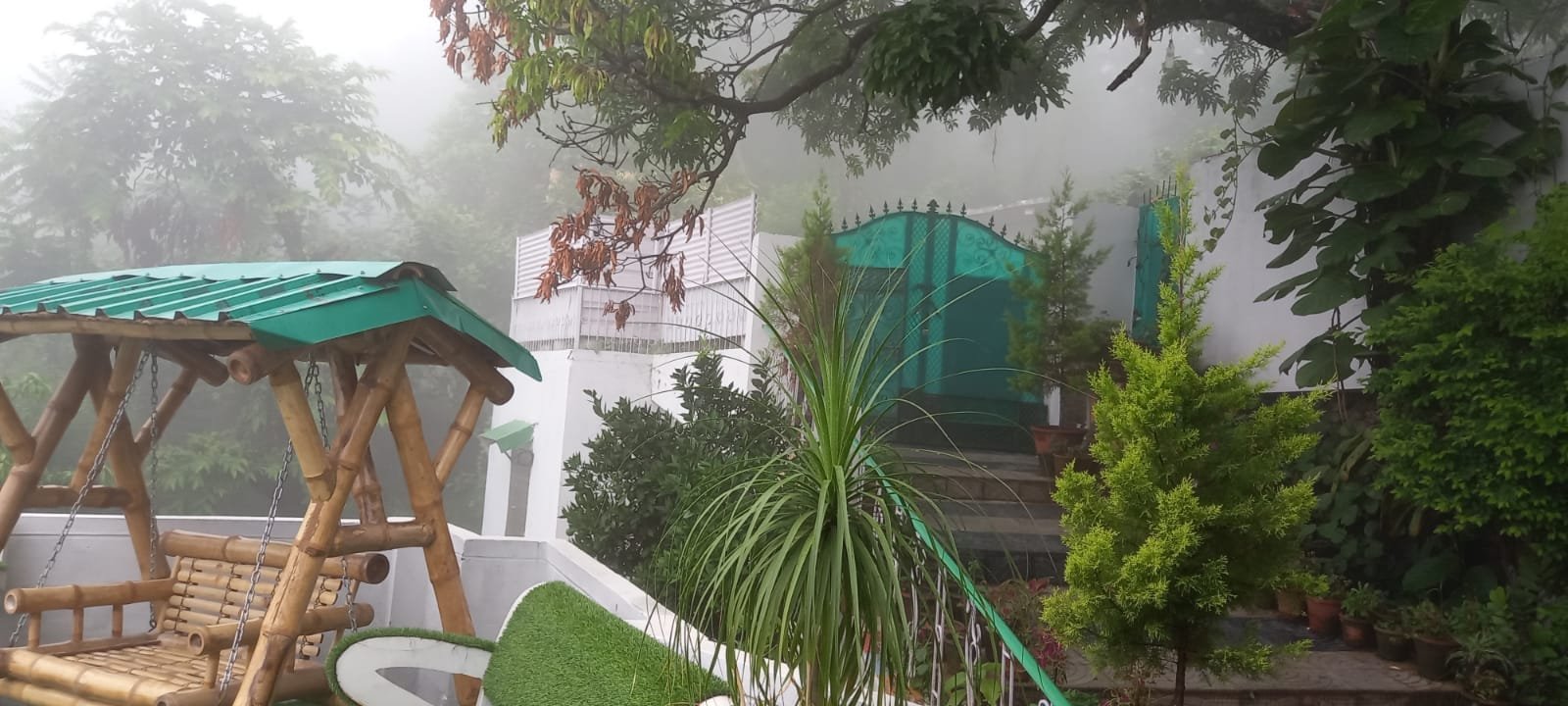 Experto The Greens Homestay