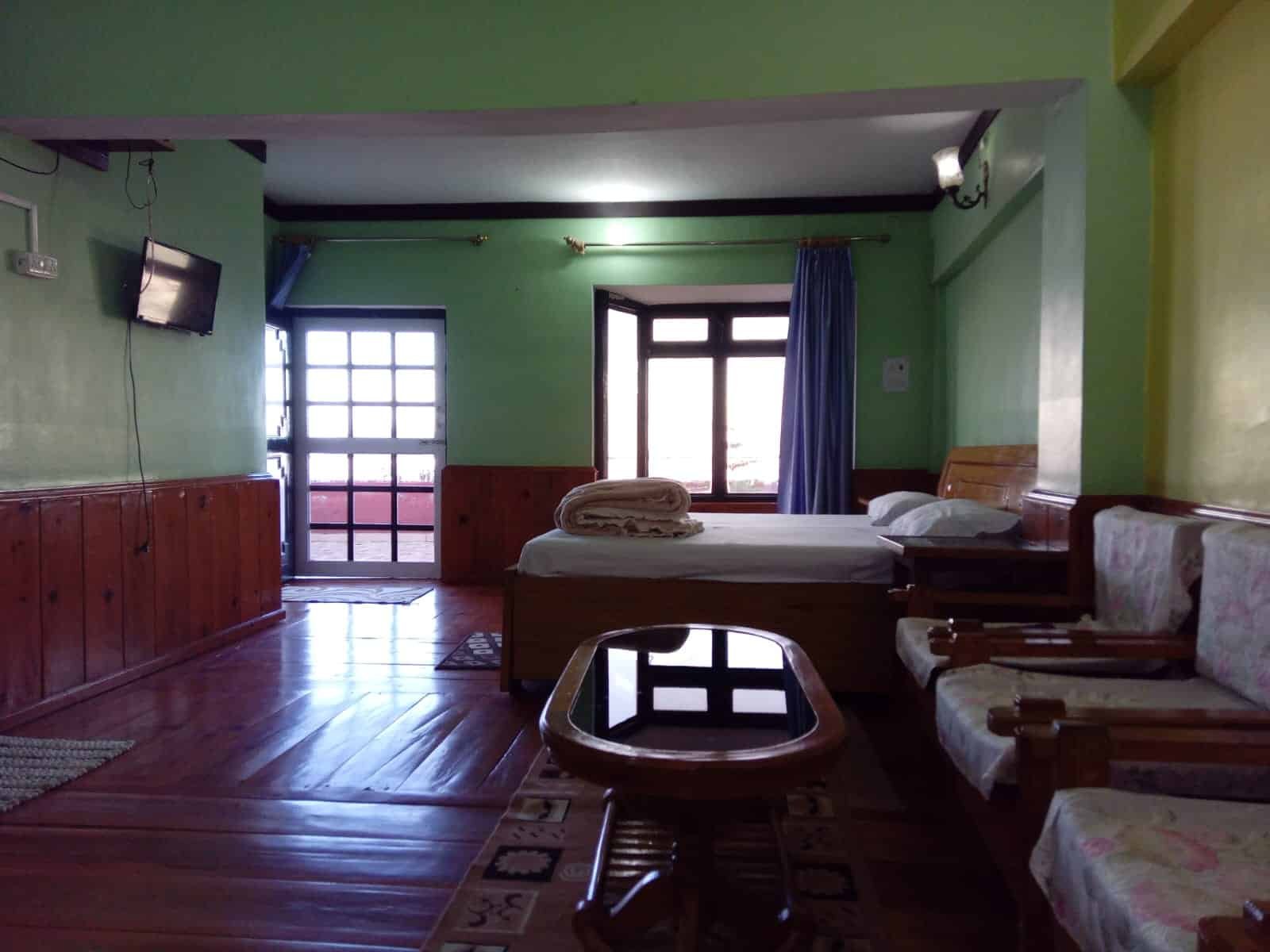 Himadri Home Stay